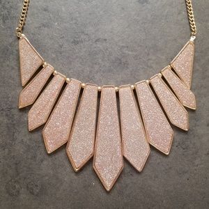 Statement necklace